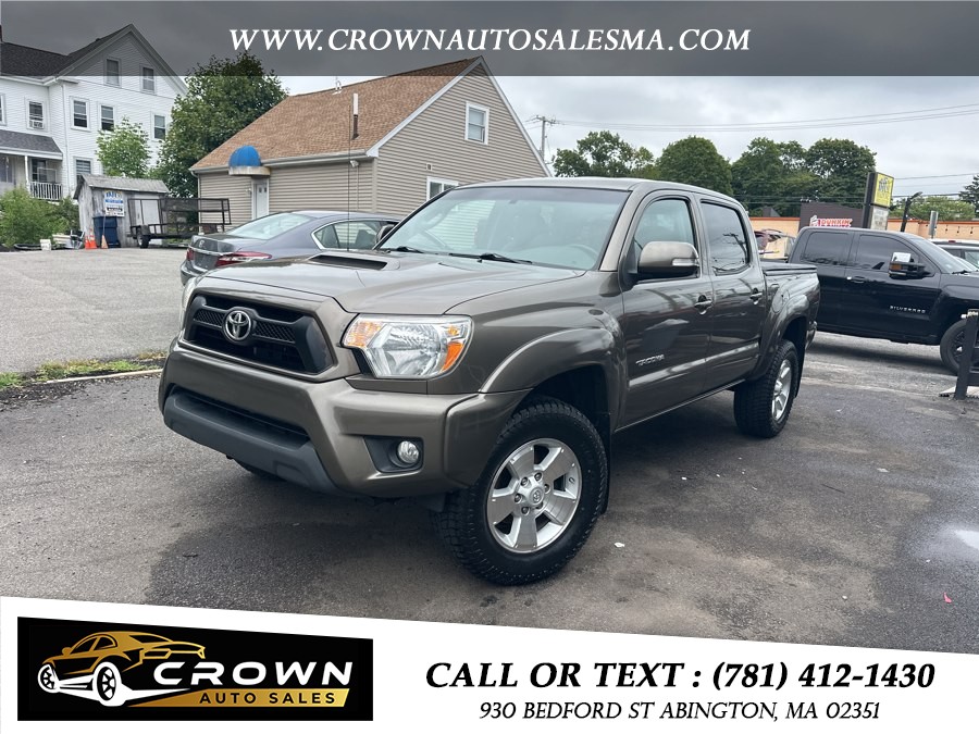 Used 2015 Toyota Tacoma in Abington, Massachusetts | Crown Auto Sales. Abington, Massachusetts