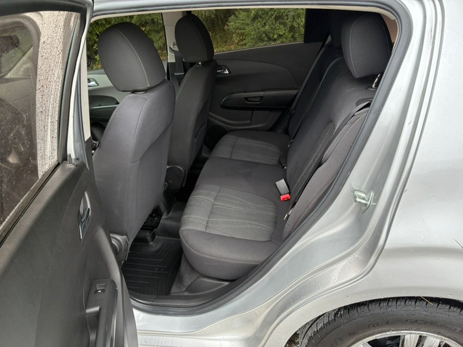 2013 Chevrolet Sonic LT - Photo 8