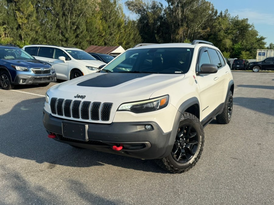 Used 2019 Jeep Cherokee in Orlando, Florida | Mickeys Driver Mart. Orlando, Florida