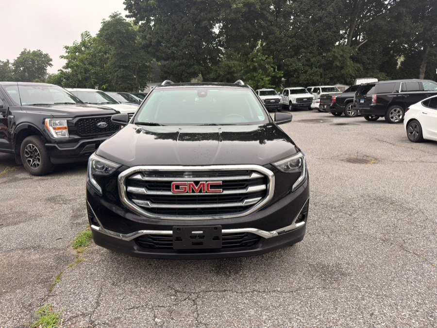 Used 2021 GMC Terrain in Huntington Station, New York | Huntington Auto Mall. Huntington Station, New York