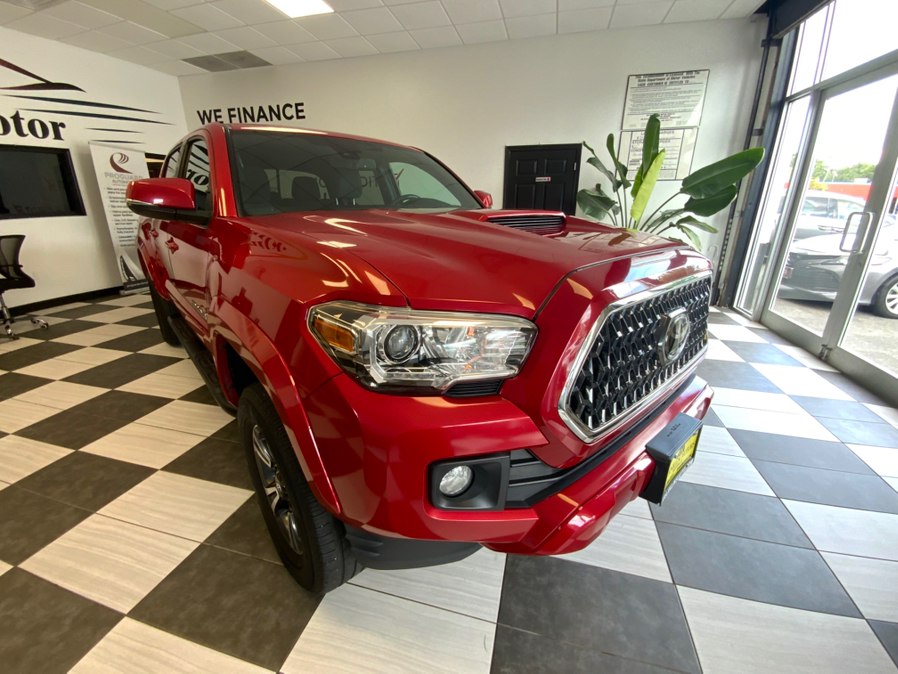 Used 2019 Toyota Tacoma 4WD in Hartford, Connecticut | Franklin Motors Auto Sales LLC. Hartford, Connecticut