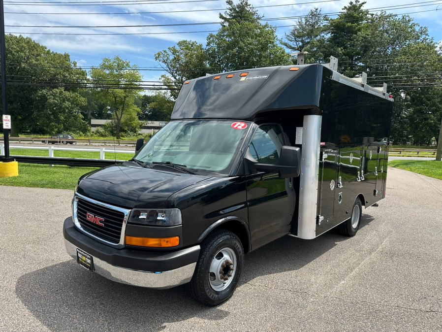 Used 2012 GMC Savana Commercial Cutaway in South Windsor, Connecticut | Mike And Tony Auto Sales, Inc. South Windsor, Connecticut