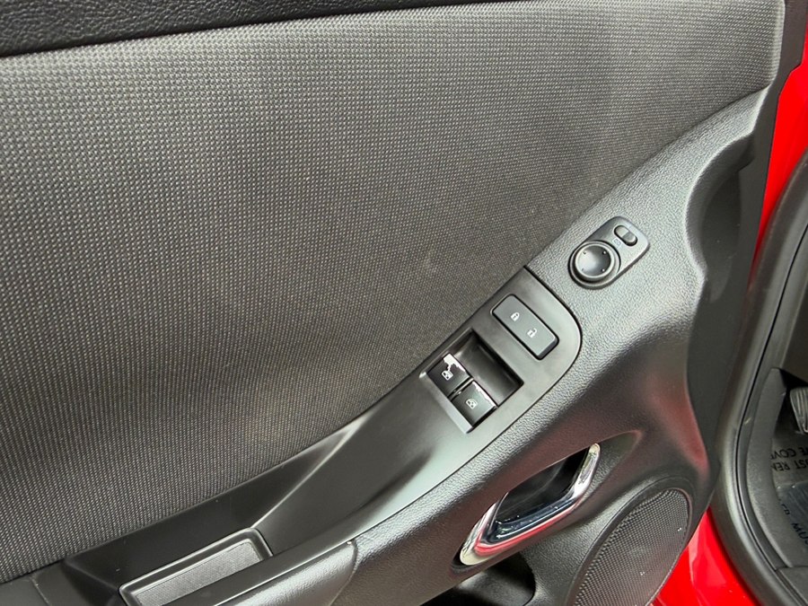 2014 Chevrolet Camaro 1LT - Photo 12