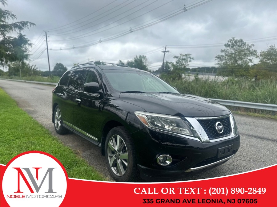 Used 2013 Nissan Pathfinder in Leonia, New Jersey | Noble Motor Cars LLC. Leonia, New Jersey