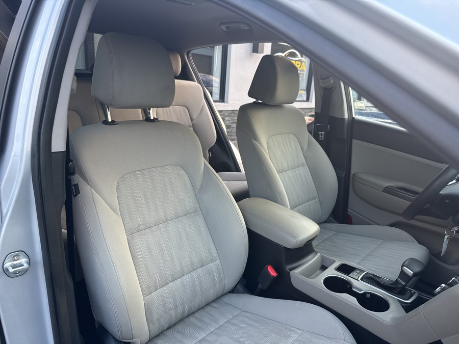 2020 Kia Sportage LX - Photo 24