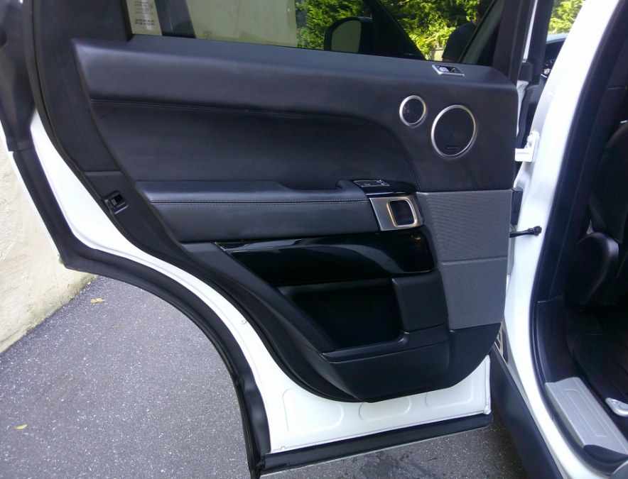 2019 Land Rover Range Rover Sport - $24,977