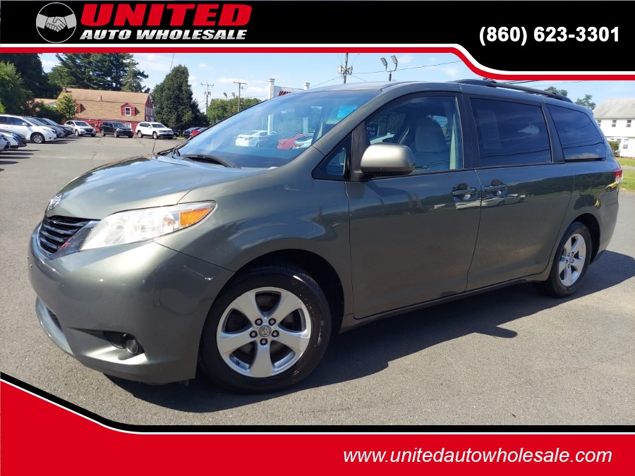 Used 2011 Toyota Sienna in East Windsor, Connecticut | United Auto Sales of E Windsor, Inc. East Windsor, Connecticut