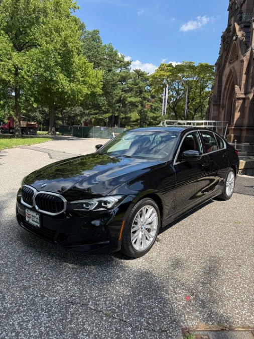 BMW 3 Series 330i xDrive Sedan - Image 3