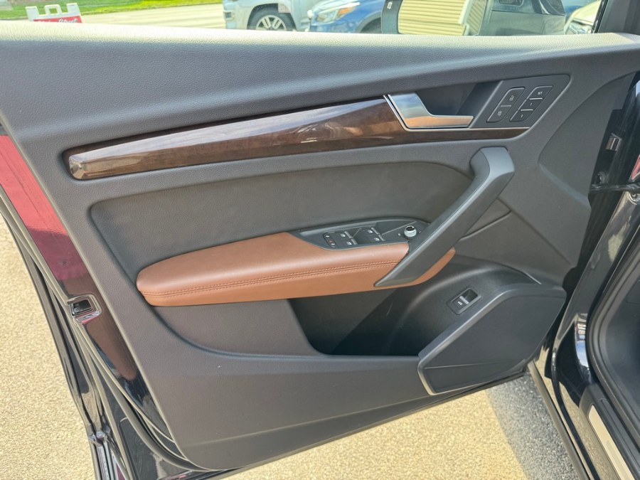 2020 Audi Q5 Premium Plus - Photo 11