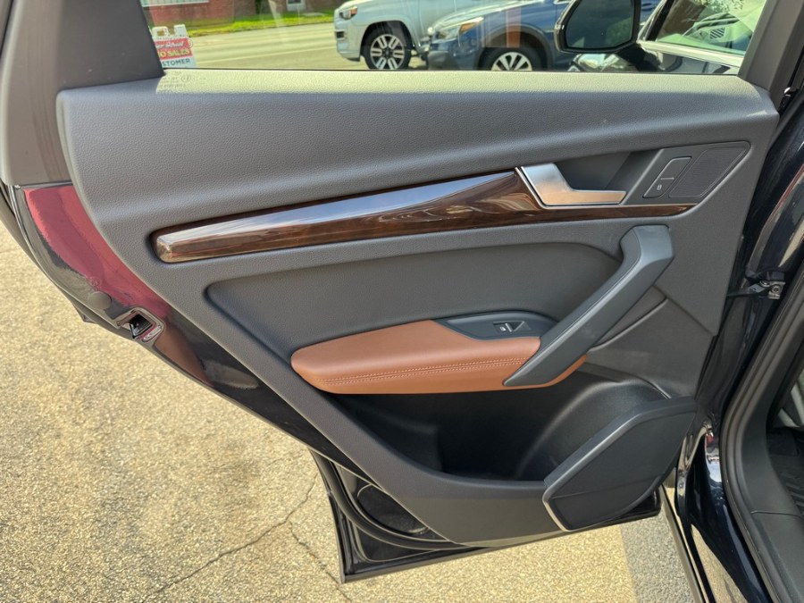 2020 Audi Q5 Premium Plus - Photo 26