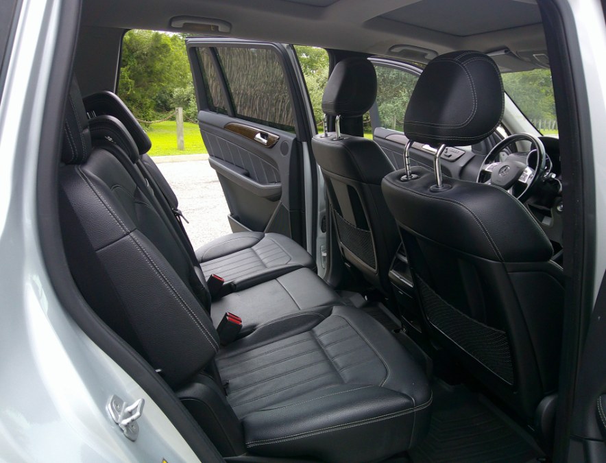 2015 Mercedes-Benz GL-Class - $10,977