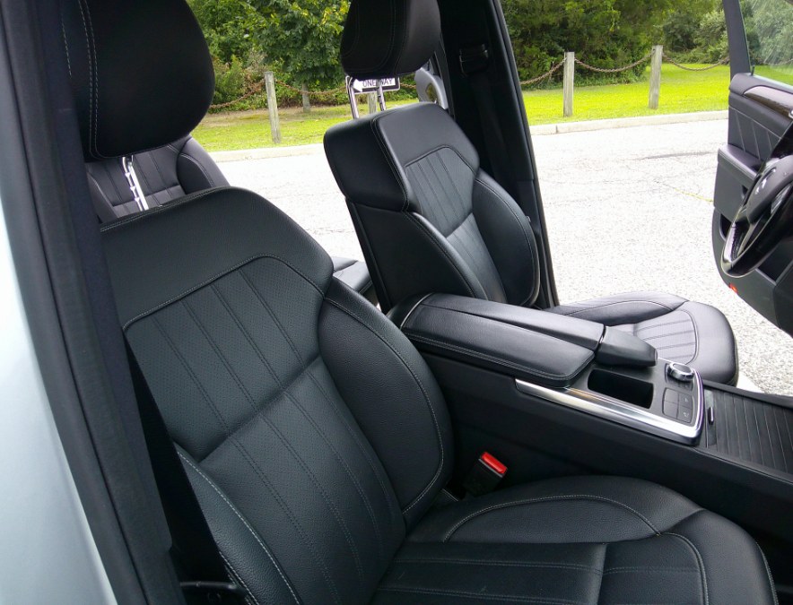 2015 Mercedes-Benz GL-Class - $10,977