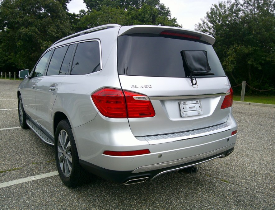 2015 Mercedes-Benz GL-Class - $10,977