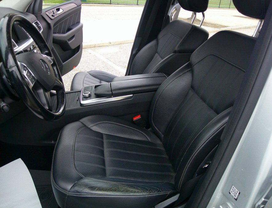 2015 Mercedes-Benz GL-Class - $10,977