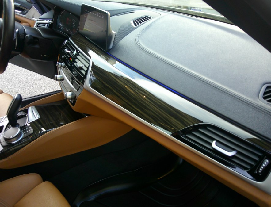 2020 BMW 540i - $29,977