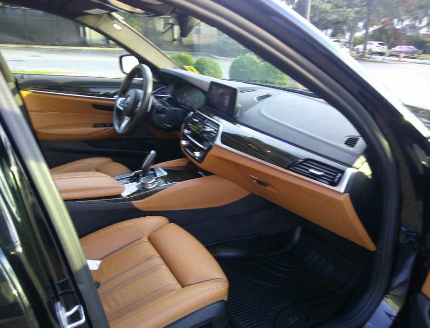 2020 BMW 540i - $29,977