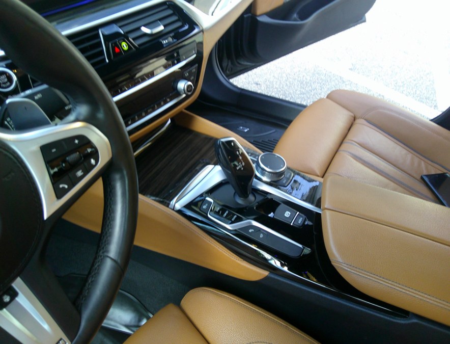 2020 BMW 540i - $29,977
