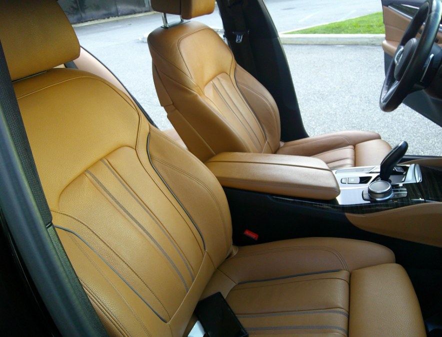 2020 BMW 540i - $29,977