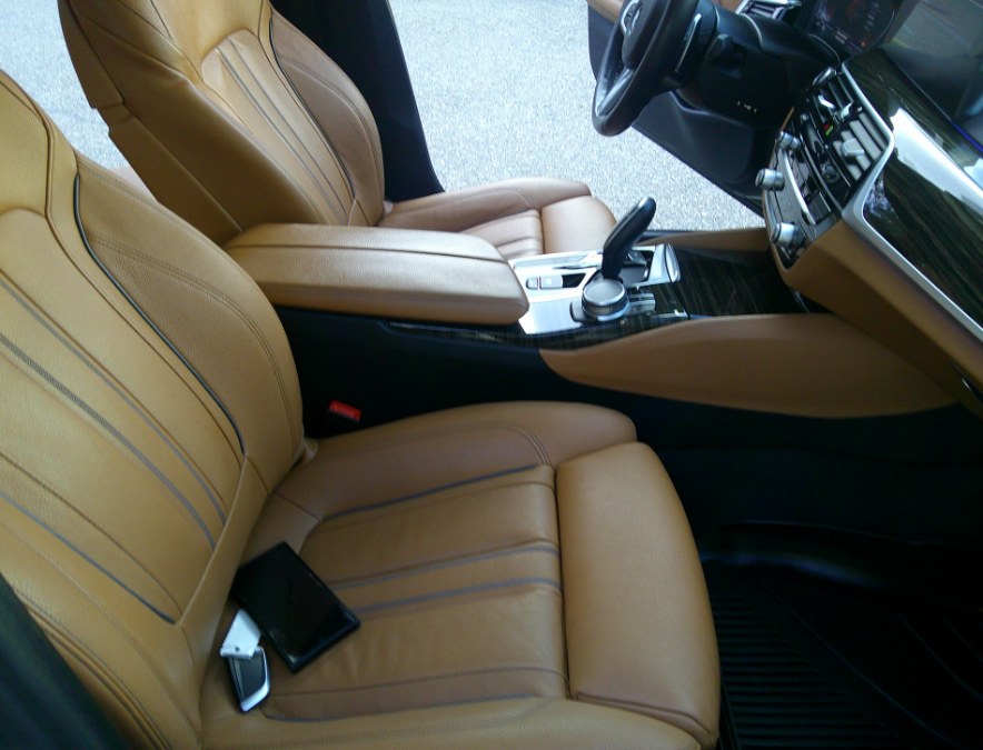 2020 BMW 540i - $29,977
