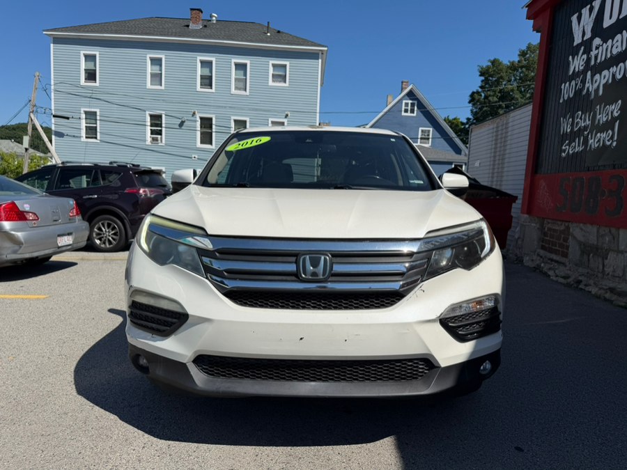 Used 2016 Honda Pilot in Worcester, Massachusetts | Worcester Auto Outlet LLC. Worcester, Massachusetts