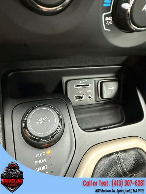 2014 Jeep Cherokee Sport - Photo 17
