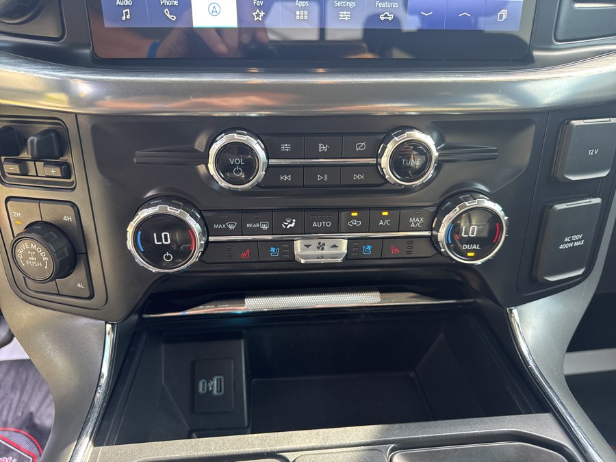 2021 Ford F-150 Lariat - Photo 17