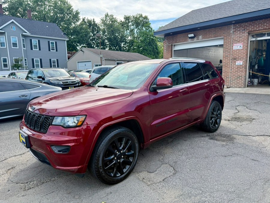 Used 2018 Jeep Grand Cherokee in Hartford, Connecticut | VEB Auto Sales. Hartford, Connecticut