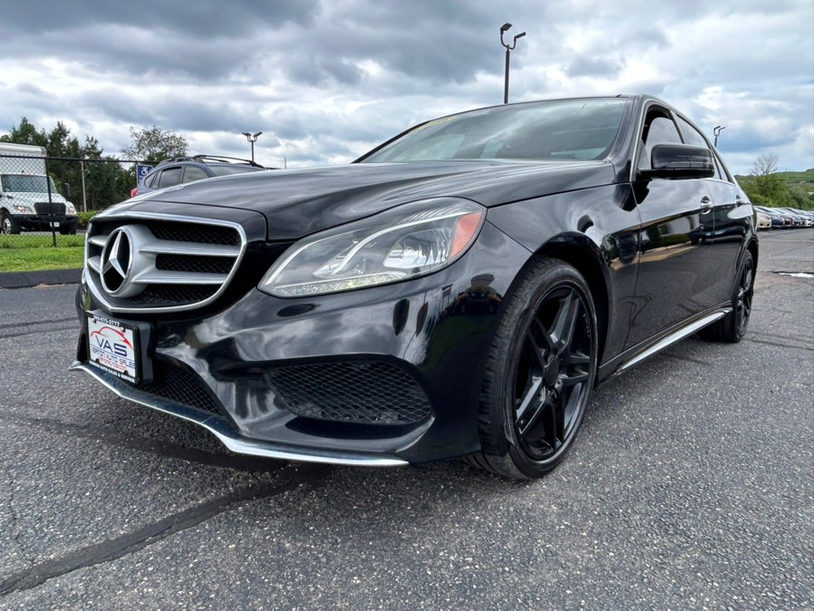 Used 2015 Mercedes-Benz E-Class in Manchester, Connecticut | Vernon Auto Sale & Service. Manchester, Connecticut
