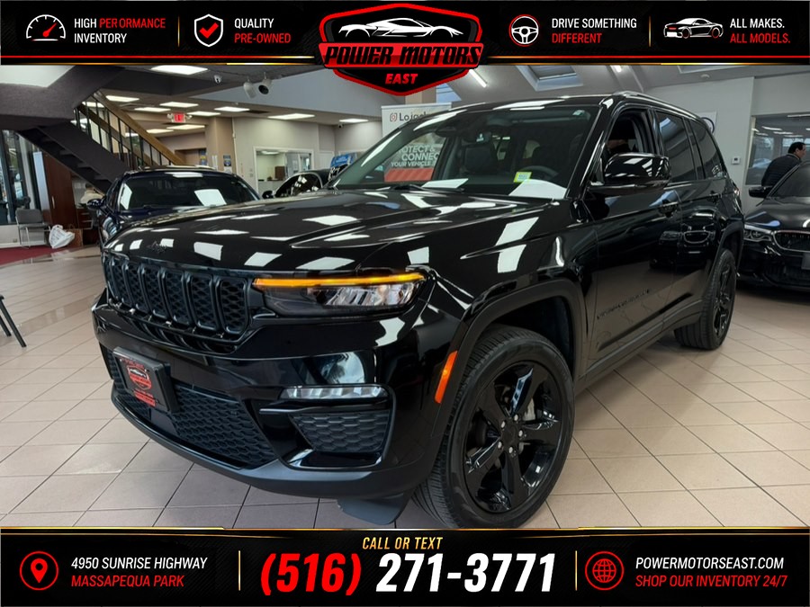 Used 2023 Jeep Grand Cherokee in Massapequa Park, New York | Power Motors East. Massapequa Park, New York