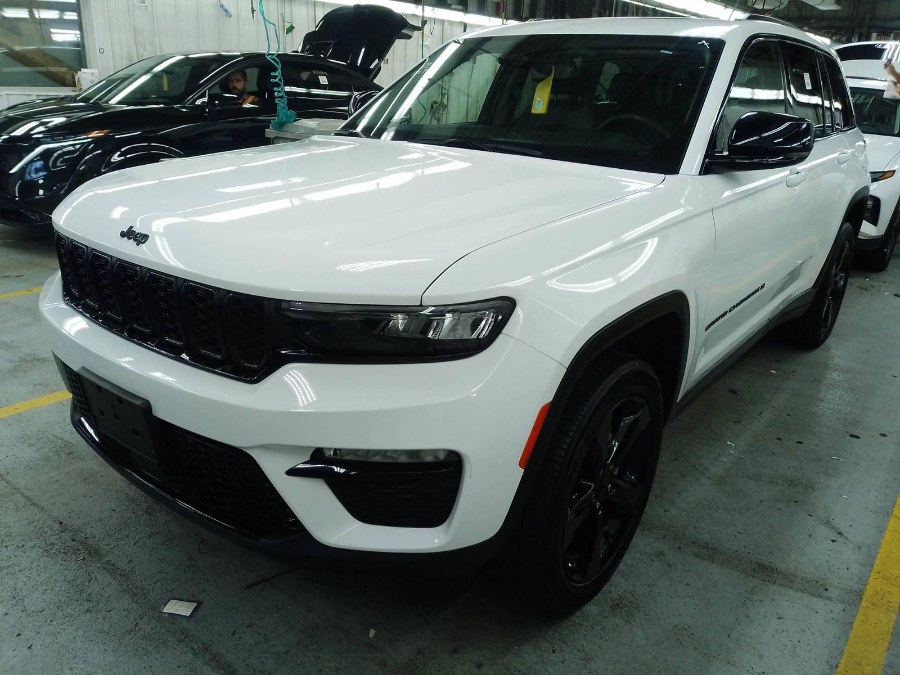 Used 2023 Jeep Grand Cherokee in Franklin Square, New York | C Rich Cars. Franklin Square, New York