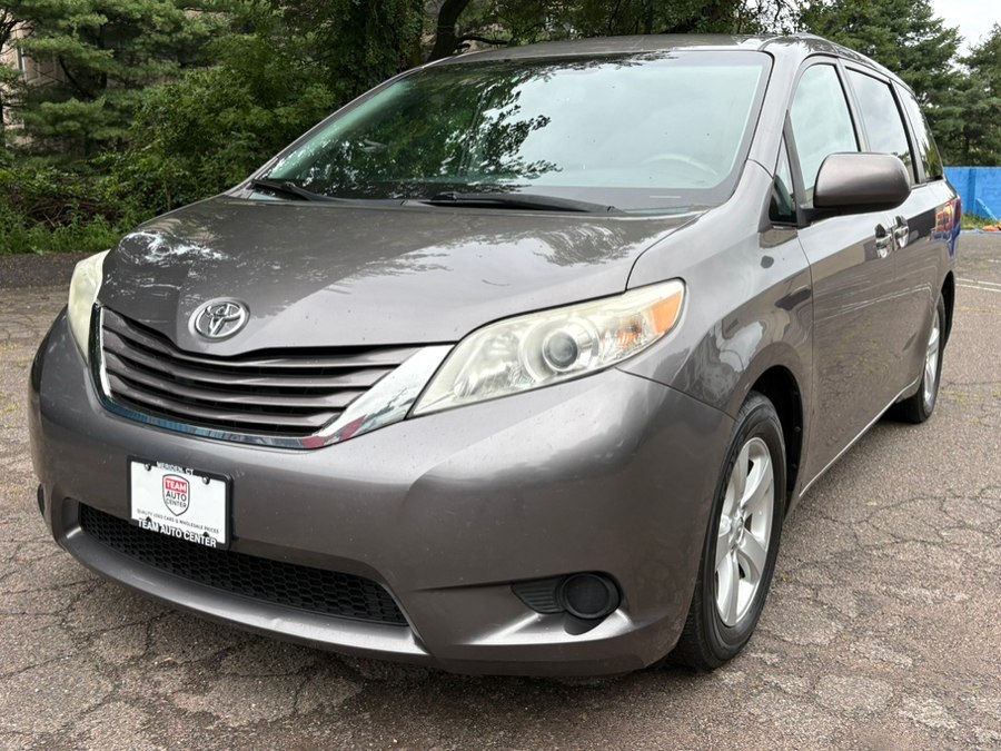 Used 2015 Toyota Sienna in Meriden, Connecticut | T E A M Auto Center. Meriden, Connecticut