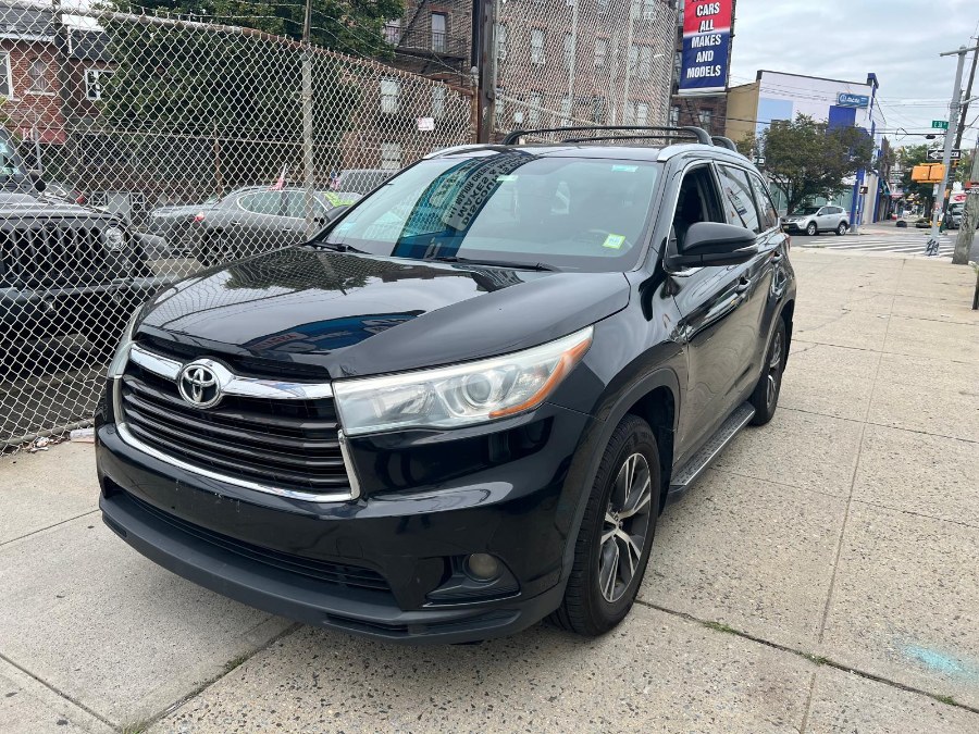 Used 2016 Toyota Highlander in Brooklyn, New York | Top Line Auto Inc.. Brooklyn, New York