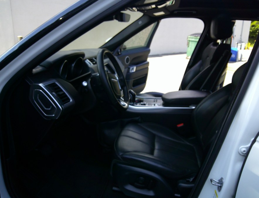 2017 Land Rover Range Rover Sport - $16,977