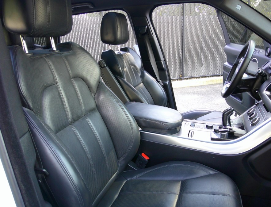 2017 Land Rover Range Rover Sport - $16,977