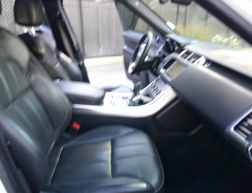 2017 Land Rover Range Rover Sport - $16,977