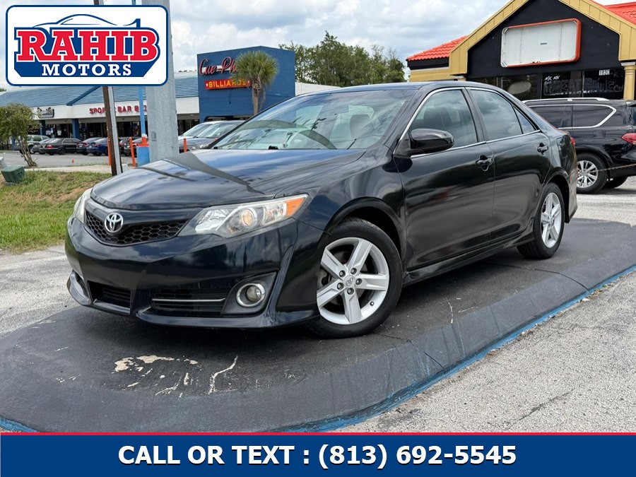 Used 2014 Toyota Camry in Winter Park, Florida | Rahib Motors. Winter Park, Florida