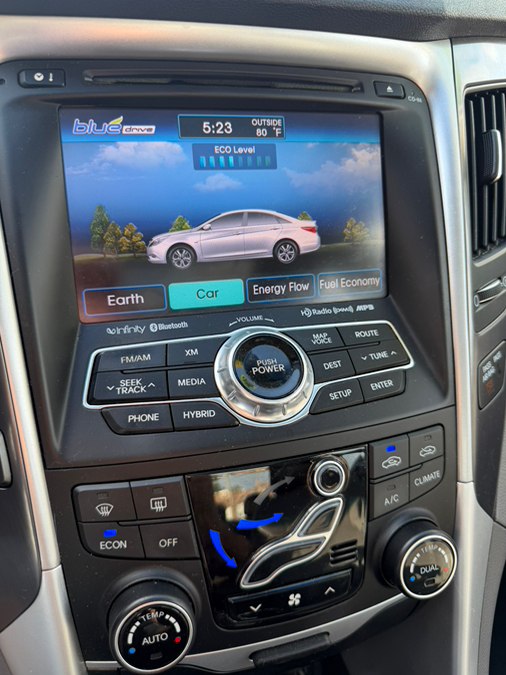 2011 Hyundai Sonata Hybrid Base - Photo 17