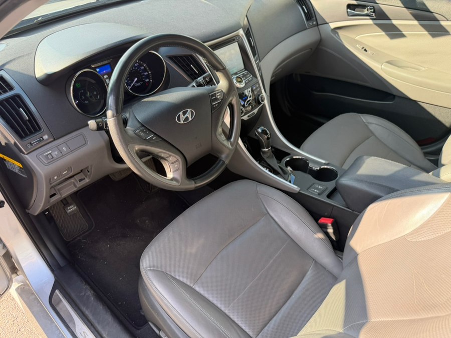 2011 Hyundai Sonata Hybrid Base - Photo 7
