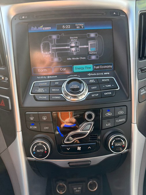 2011 Hyundai Sonata Hybrid Base - Photo 14