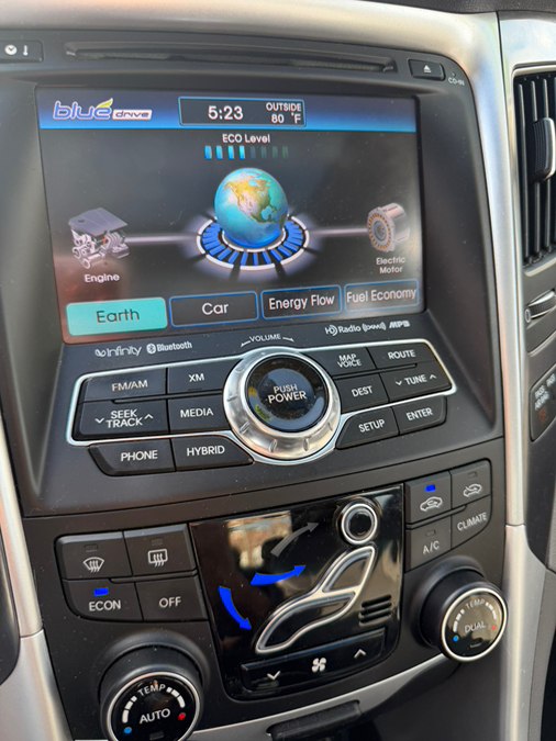 2011 Hyundai Sonata Hybrid Base - Photo 16
