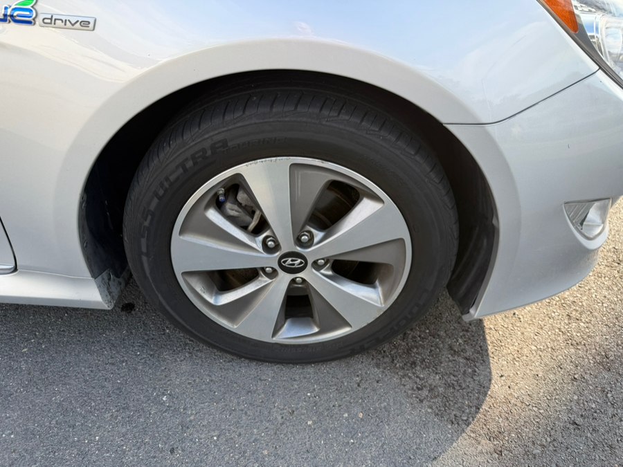 2011 Hyundai Sonata Hybrid Base - Photo 27