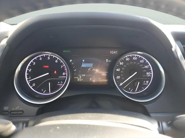 2019 Toyota Camry XLE - Photo 17