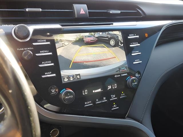 2019 Toyota Camry XLE - Photo 20