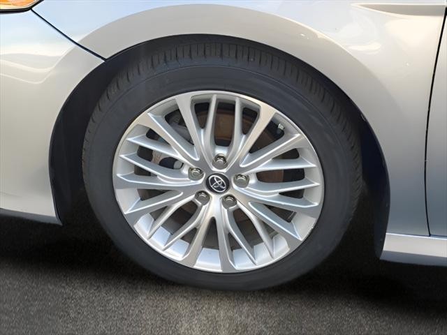 2019 Toyota Camry XLE - Photo 27