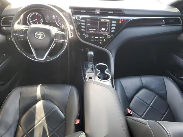 2019 Toyota Camry XLE - Photo 7