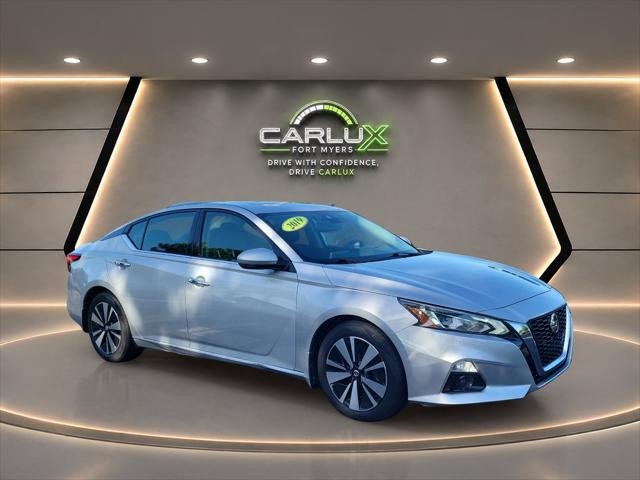 Used 2019 Nissan Altima in Fort Myers, Florida | Carlux Fort Myers. Fort Myers, Florida