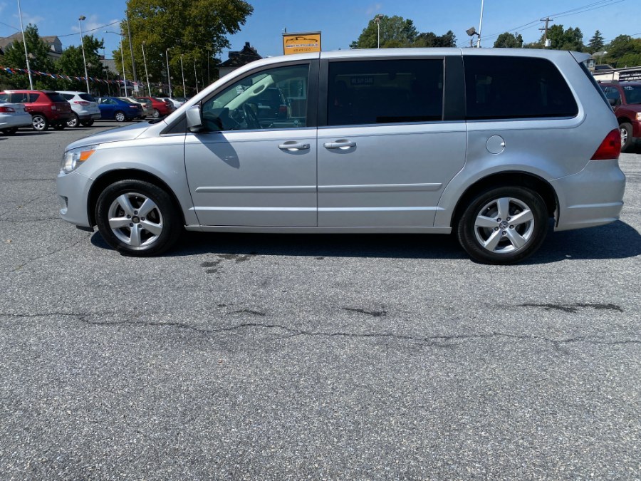 2009 Volkswagen Routan SEL - Photo 1