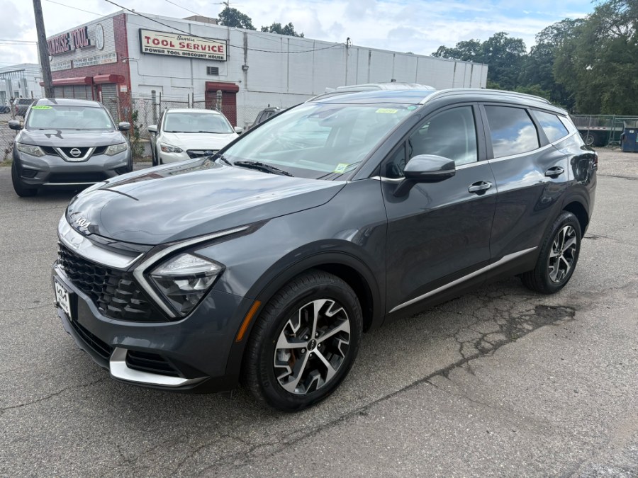 Used 2023 Kia Sportage Hybrid in West Islip, New York | Limitless Motors. West Islip, New York