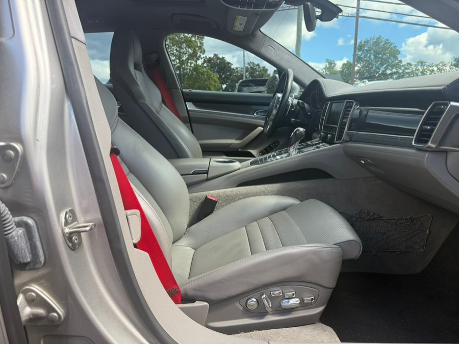2013 Porsche Panamera GTS - Photo 8