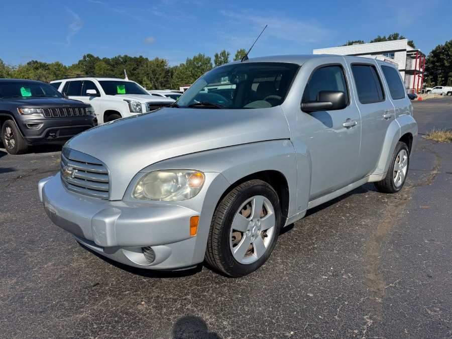 Used 2009 Chevrolet HHR in Ortonville, Michigan | Marsh Auto Sales LLC. Ortonville, Michigan